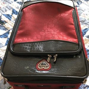 Brighton luggage rolling